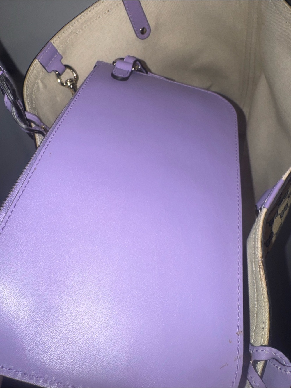 Gucci Beige GG Canvas Tote with Lavender Trim - Picture 14 of 16